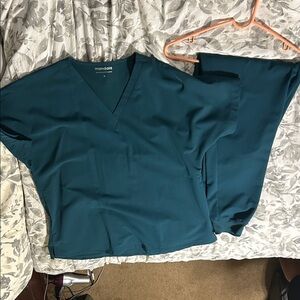 Mandala Teal Scrub Set
